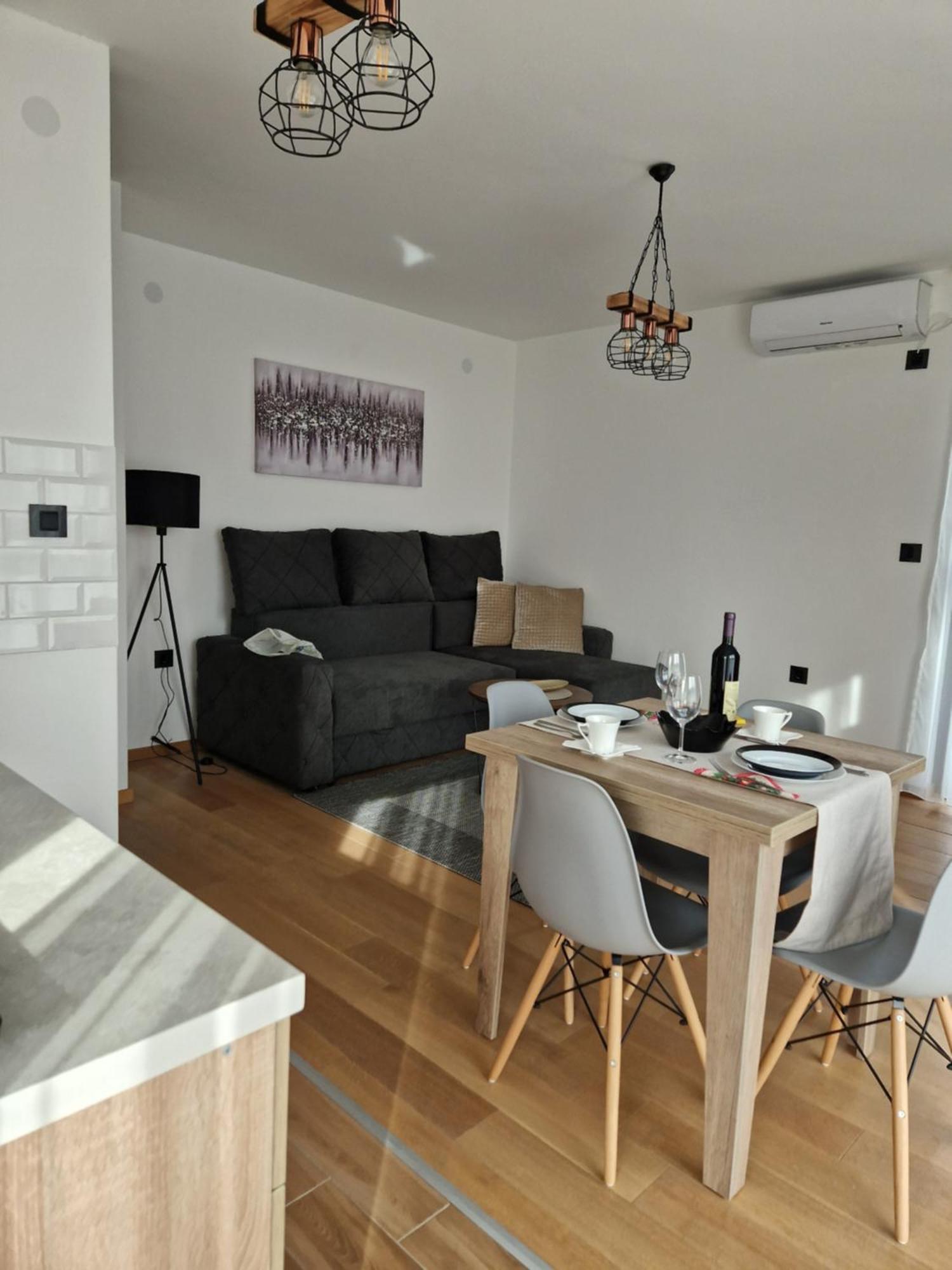 Apartman Altura Apartment วรินรัชกา บานยา ภายนอก รูปภาพ